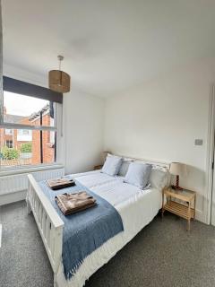 Spacious 5 Bed Exeter Home City & Hospital Access - 7