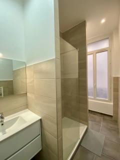 Numéro Vert - City Center - Spacious - Elegant - WiFi - 4