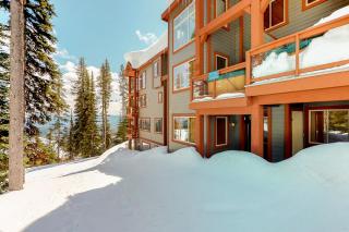 Snowbanks 3 - 8