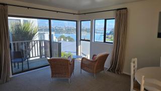 2 Bedroom home, City and Sea Views - 9