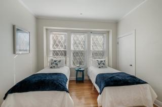 440M- 4 Queen size-beds- 2 Twins - Free Parking- Fast Wi-Fi - 3