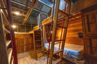 Skully's Hostel - La Gruta - 9