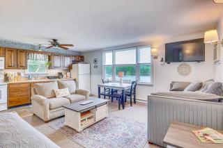 Lake of the Ozarks Cabin with Private Dock and Kayaks - 8