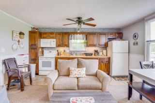 Lake of the Ozarks Cabin with Private Dock and Kayaks - 3