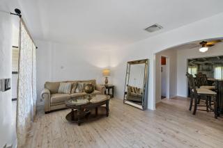 Sunset Place - 0