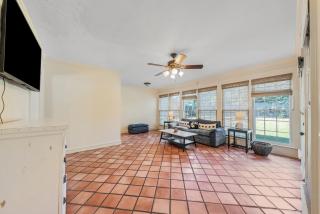 Group Getaway in a Grand Historic Home 15 minutes to Fort Benning Sleeps 10 - 5