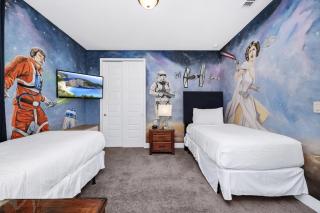 Charming Home With Private Pool, Theme Rooms And Foosball Table Near Disney With Waterpark & Resort Access At Encore - 370La - 2