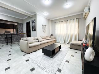 Spacious Modern 2BR Apartment in Maadi - 6