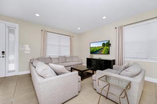 Spacious Home Near Disney With Game And Themed Rooms With Waterpark & Resort Access At Encore Resorts Reunion - 581La - 2