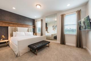 Exquisite Home With Themed Rooms, Theater Near Disney With Waterpark & Resort Access At Encore Resort - 7736Ff - 7