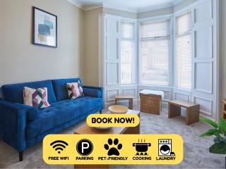 Vibrant 3br Coastal Haven Near South Shields Beach - South Shields - 0