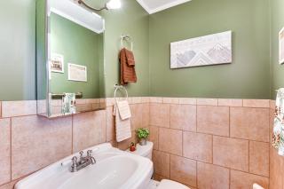 8 Mi to Clemson Peaceful Family Home with Yard - Seneca - 1