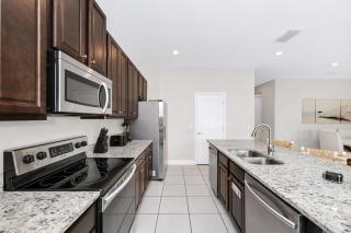 Spectacular Home Near Disney With Private Pool And Waterpark & Resort Access At Encore Resorts Reunion - 465Sf - 2