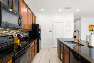 Delightful Home Near Disney With Private Pool And Waterpark & Resort Access At Encore Resorts Reunion - 441No - 3