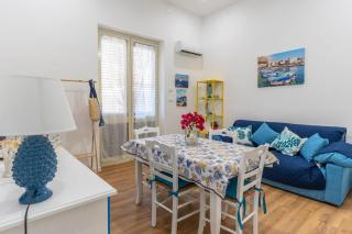 Antony Mondello Guest House, appartamento a 1 minuto a piedi dalla spiaggia di Mondello - 8