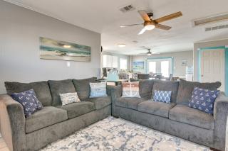 Private Bayfront Access 10 Mi to Galveston Beaches - 4