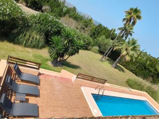 Peaceful retreat in the countryside - 2