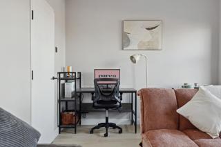 The Leyton Cottage Flat - 8