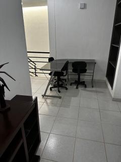 Casa muy cómoda de 2 pisos en zona muy tranquila - Media Fanega - 3