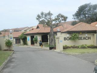 Sea views at 64 Bondi Beach - 8