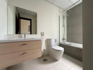 Deluxe Villa - Compound Damac Hills 2 - Dubai - 5