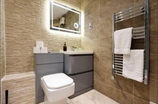 The Bay View Weekly & Monthly Discounts, parking - 1