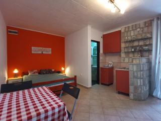 Cozy appartement in Krasici - 0