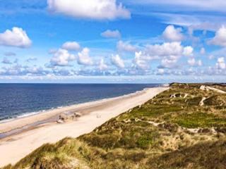 Luxury Pool House near Sea - By Traum Ferienwohnungen - 3