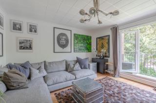 57 Geffrye Court - 7
