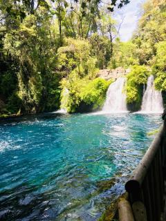 Exquisita Cabaña familiar a minutos del Lago Caburgua y Pucón - 2