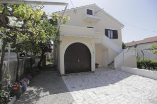 Apartments by the sea Punat, Krk - 24811 - 9