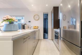 VAQUAY Anchor & Abode In Docklands - 1
