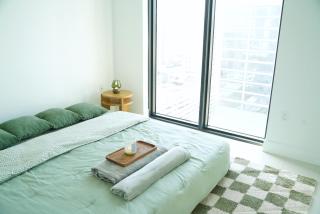 Artist Minimalist Loft - 1