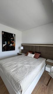 Atlantic Golden View Luxe Apartment - 5