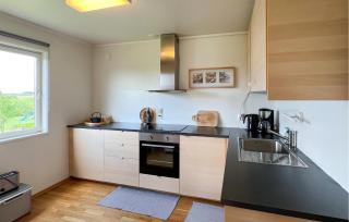 3 Bedroom Beautiful Home In Borhaug - 5