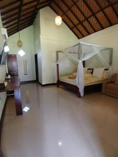 Sumatra Cheeky Monkeys Villa, Trekking and Tours - 5