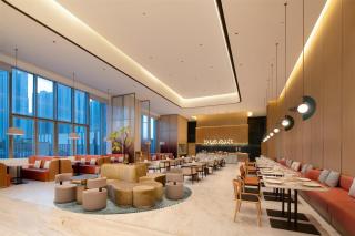 Hilton Garden Inn Wuhan Optics Valley - 1