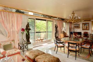 21a Maréchal FOCH Avenue Paris CHAMPS-ELYSÉES - Paris - 4