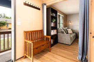 Teak- a North Albany family home - 3