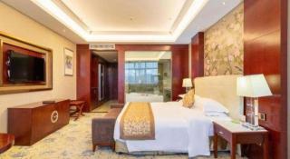 Ramada Plaza by Wyndham Shaowu - 3
