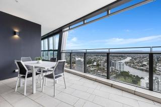 Luxury High Floor Oceanview Dream Home in Paradise - 4
