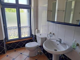 Sea View Apartment in Le Pouldu - 2