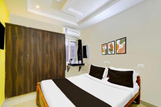 Super Collection O Gachibowli - 3