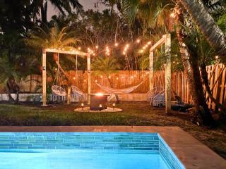 Friendly Fox Luxury Pool & Spa - Near DT & Beach home - 6