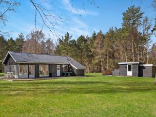 2 person holiday home in Læsø-By Traum - 6