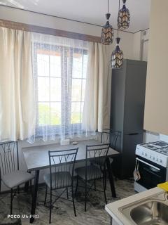 Modern Apartment with Two Bedrooms and a Living Room in the Heart of Yerevan - 1