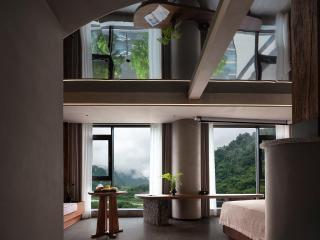 Zhangjiajie SANHE Hotel --Free one way pick up service over 2 night, Free shuttle to east gate of forest park,Free laundry service,Free fresh coffee,English speaking customer service - Zhangjiajie - 9