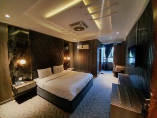 Walnut International Hotel - 2