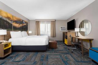 Days Inn and Suites by Wyndham Downtown Missoula-University - 1
