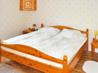 5 person holiday home in KRISTINEHAMN - 2